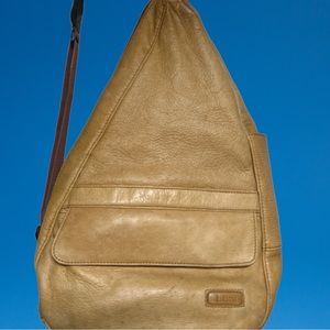 L.L. Bean Vintage Leather Ameribag